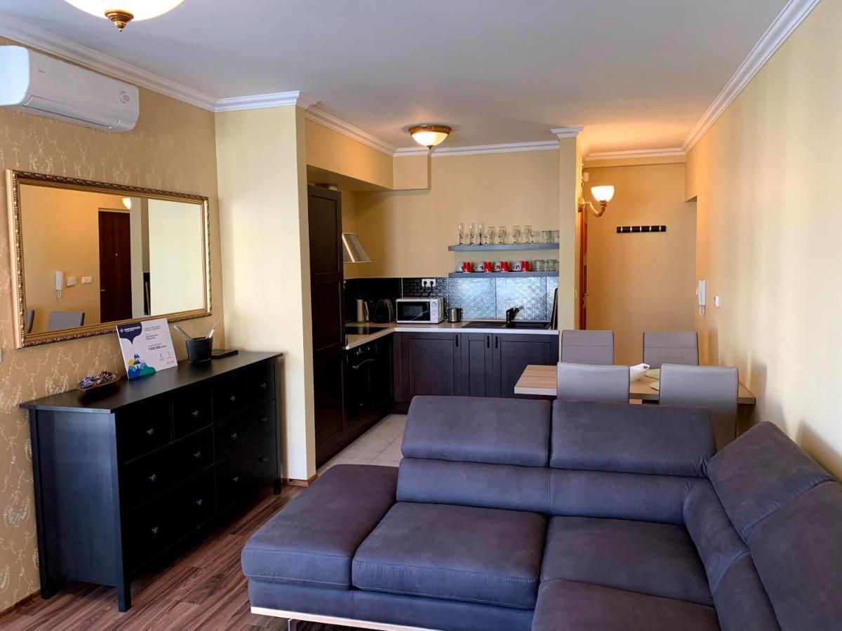 Lakeside Luxury Apartment Zamardi Luaran gambar